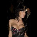 Nuovo seno rifatto per Amy Winehouse